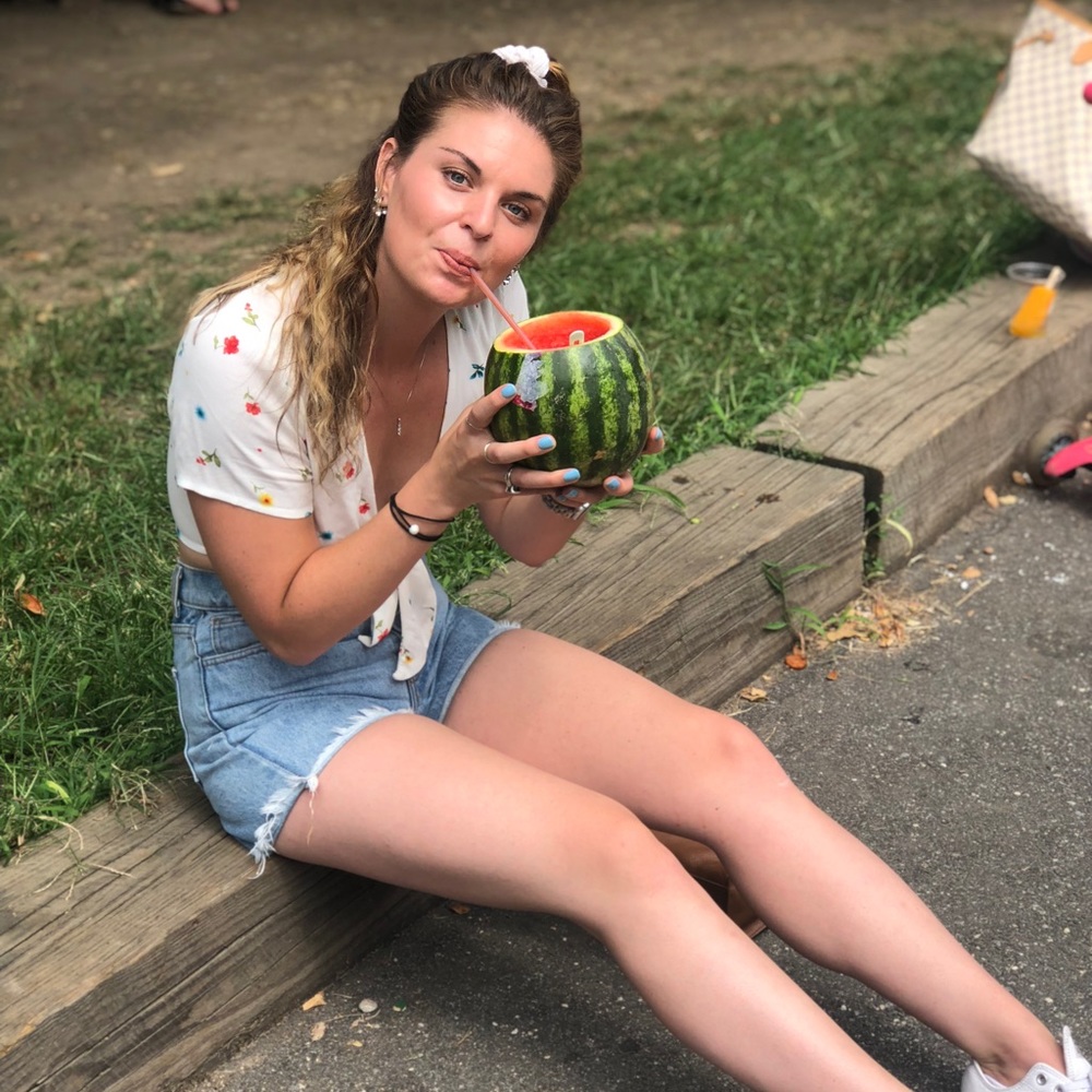 Meet your Posher, Alyssa